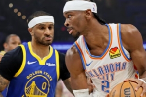 勇士如何防亚历山大；莱纳德的胸与肩 - 资讯配图