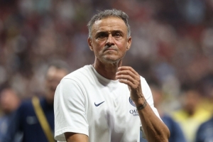 巴黎埃梅里：恩里克极为坚持自己的理念，上赛季夺得欧冠就是例证 - 资讯配图