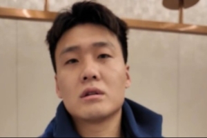 赵睿：在国家队的时候又崴脚了 但并无大碍 整个身体状态在好转 - 资讯配图