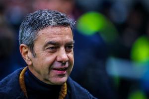 科斯塔库塔：米兰落后7分？99年米兰最后7轮全胜逆转拉齐奥夺冠 - 资讯配图