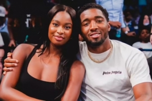 米切尔:女性做出了太多牺牲却常被忽视 没有她们就没今天的我 - 资讯配图