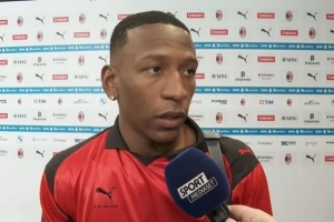 埃斯图皮尼安：落后国米7分？必须专注于自己，一切还没尘埃落定 - 资讯配图