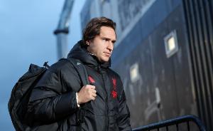 回声报报利物浦今日训练：基耶萨、特雷·尼奥尼缺席 - 资讯配图