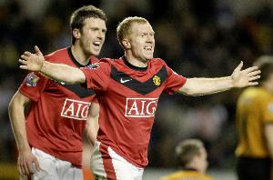 电讯报：曼联名宿在社媒互相攻击，以赚取流量和保持热度 - 资讯配图