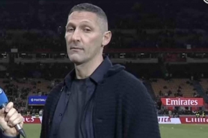 马特拉齐：巴斯托尼最像我，即便遭遇嘘声依然展现出了强大个性 - 资讯配图