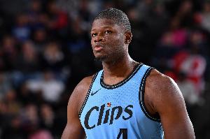 Scotto：爵士与18年6号秀中锋班巴签下第二份十天合同 - 资讯配图