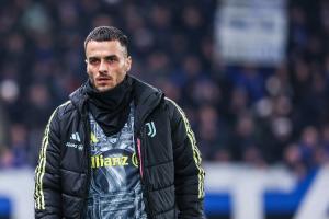 意媒：科斯蒂奇可能今夏自由身离开尤文图斯，佛罗伦萨有意 - 资讯配图