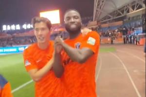 倒反天罡侯永永不明白“顶呱呱”的意思 奥斯卡解释：就是牛x - 资讯配图