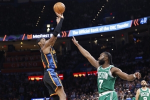 霍里：布朗攻防一体应该拿MVP 不认为联盟还会再让SGA拿 - 资讯配图