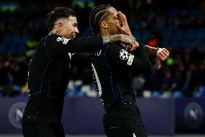 希勒：J·佩德罗天赋异禀，但我不会把他与凯恩姆巴佩哈兰德比较 - 资讯配图