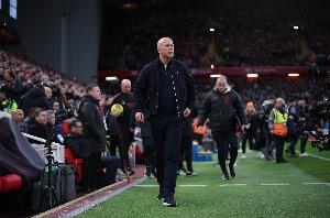 利物浦7次客战土耳其球队只赢过一场,3次面对加拉塔萨雷1平2负 - 资讯配图