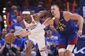 亚历山大本赛季面对掘金场均35分5.7板12.3助1.7断1.3帽 3胜0负 - 资讯配图