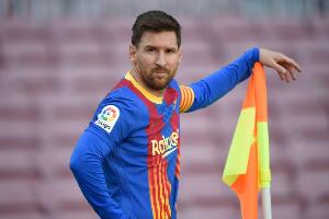 丰特:希望梅西能在周日投票日前解释真相,这样会员就不会被蒙骗 - 资讯配图