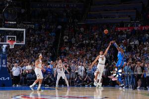 掘雷大戏复盘：多特恶犯开局 约基奇连砍9分续命 SGA俩三分破丹佛 - 资讯配图