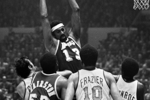 亚历山大：张伯伦的统治力疯狂至极 他像神话生物&似乎不真实存在 - 资讯配图