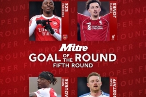 足总杯第五轮最佳进球候选：埃泽、马杜埃凯、朗斯塔夫、琼斯入围 - 资讯配图