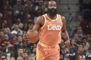 阿特金森：哈登的高球商帮助他节省了身体的损耗 他知道何时发力 - 资讯配图