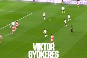 官方：约克雷斯对阵热刺时弧顶抽射破门，当选阿森纳2月最佳进球 - 资讯配图