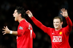 穆伦斯汀：C罗鲁尼都是天赋怪，其实能为曼联踢球的都不缺天赋 - 资讯配图