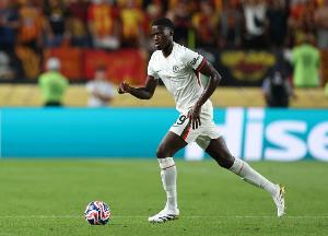 马马杜·萨尔:切尔西有能力赢得欧冠冠军,这和球队年龄无关 - 资讯配图