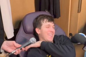 雷迪克说自己多次做到单场多次3+1 里夫斯调侃：没人关心 - 资讯配图