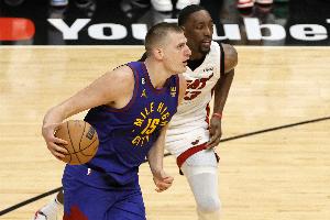 独一档！本赛季得分前三：阿德巴约83分 约老师56分第二&5个55分 - 资讯配图