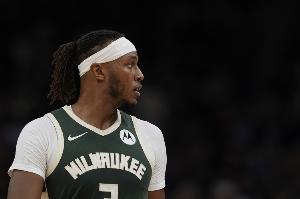 今天你很关键!特纳半场出战17分钟 7中5&三分4中3高效轰下16分 - 资讯配图