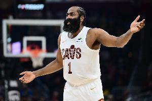 迪恩·韦德：哈登是篮球史上最出色的传球手之一 他非常无私 - 资讯配图