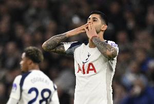 罗马诺：热刺后卫罗梅罗的情况值得关注，很多俱乐部在询问他情况 - 资讯配图