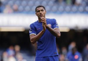 科尔维尔：受伤期间靠读书度过，搞了一个给儿童提供免费书的服务 - 资讯配图