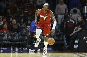 媒体人：恭喜热巴 纪录就是给人来破的 一个时代有一个时代的英雄 - 资讯配图