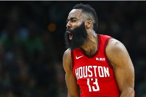 火媒：哈登曾在对阵老鹰三节60分时被换下 我至今仍感到很难过 - 资讯配图