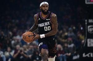 外线有谱!罗伊斯·奥尼尔7记三分砍下赛季新高21分加5板4助 - 资讯配图