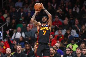 精准打击!亚历山大-沃克半场7中6拿到14分 三分2中2 - 资讯配图