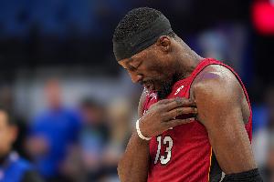 直接翻倍！阿德巴约本场83分大幅刷新生涯纪录 此前纪录为41分 - 资讯配图