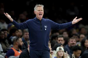 胜率跌破五成了！勇士过去6场比赛仅1胜5负 只赢了火箭 - 资讯配图