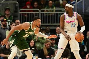 字母谈阿德巴约83分43罚：怎么做到的不重要 二三十年后没人记得 - 资讯配图