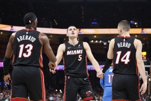 杨毅：重用落选秀是热火文化 莱利建队理念是极致“超巨+普通人” - 资讯配图