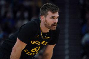 末节9分带队轰攻击波！斯潘塞16中7拿下17分6助难阻球队失利 - 资讯配图