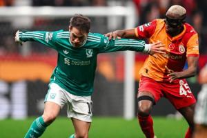 TA:科纳特昏头、维尔茨浪费机会……利物浦在安菲尔德不容有失 - 资讯配图