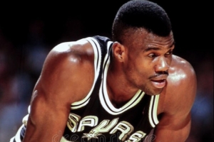 霍里：马刺就会常规赛虐菜 在季后赛我看着上将被大梦打爆 - 资讯配图