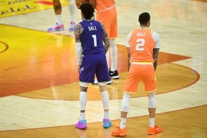 不愧是你!被问何时知道儿子们能打NBA 球爹:在他们出生之前 - 资讯配图