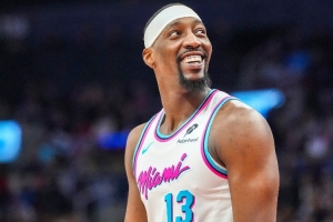 解说：阿德巴约队史第1、现役第1、历史第2 但好像就是差了点什么 - 资讯配图