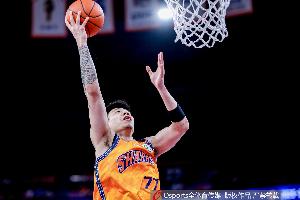 后程发力!张镇麟11中5拿下11分6板1助2断1帽 得分均来自下半场 - 资讯配图