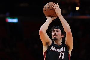 斯波:哈克斯应该拿最佳第六人 只要帮球队赢球荣誉自然会到来 - 资讯配图