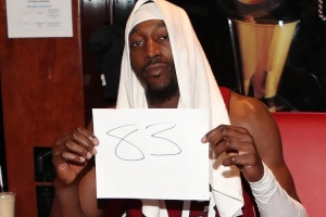 单场83分！阿德巴约更新社媒：“张伯伦、我、科比！” - 资讯配图