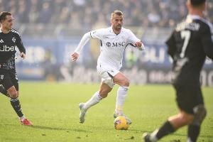 斯皮纳佐拉:为整个体制意大利必须晋级世界杯 想在那不勒斯退役 - 资讯配图