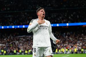 亨利:皇马今天的表现值得称赞,没人料到巴尔韦德会戴帽 - 资讯配图