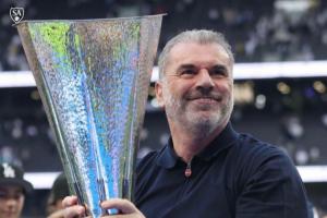 去年带队夺欧联！澳波：看到热刺这样很痛苦；重返热刺？不予置评 - 资讯配图