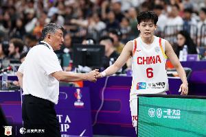 韩乔生:中国女篮全场无三分、防不住三分 进攻手段单一成致命伤 - 资讯配图